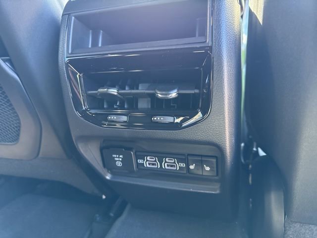 New 2025 Jeep Grand Cherokee Limited w/ Luxury Tech Group II AWD/4WD image 26