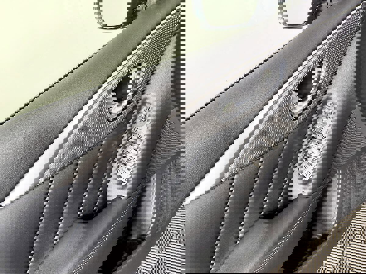 Used 2015 INFINITI Q50 Premium image 26