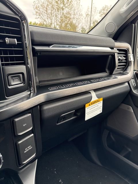 New 2026 Ford F250 Lariat w/ Tremor Off-Road Package image 29