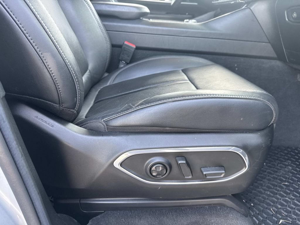 Used 2022 Jeep Wagoneer Series II w/ Premium Group I RWD image 14