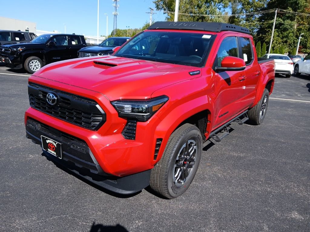 New 2025 Toyota Tacoma TRD Sport image 2
