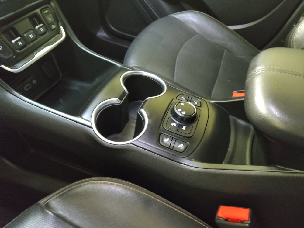 Used 2020 GMC Terrain SLT image 26