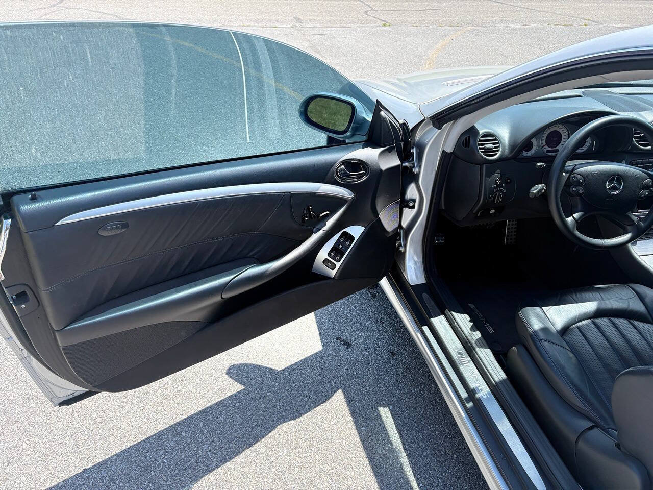 Used 2003 Mercedes-Benz CLK 55 AMG Coupe image 5