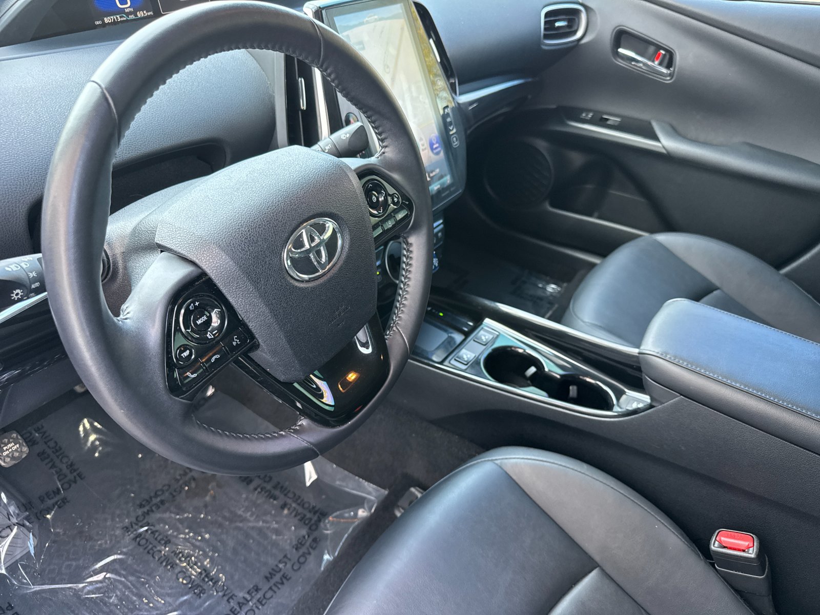 Used 2022 Toyota Prius Prime XLE FWD image 10