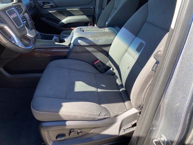 Used 2019 GMC Yukon SLE w/ Convenience Package AWD/4WD image 17