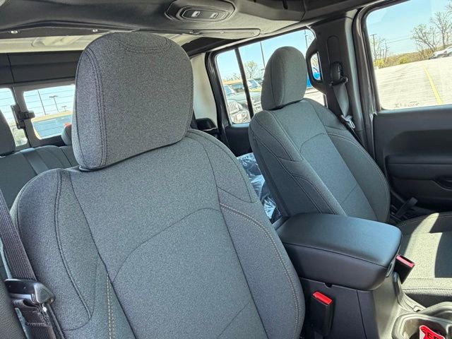 New 2026 Jeep Gladiator Sport AWD/4WD image 29