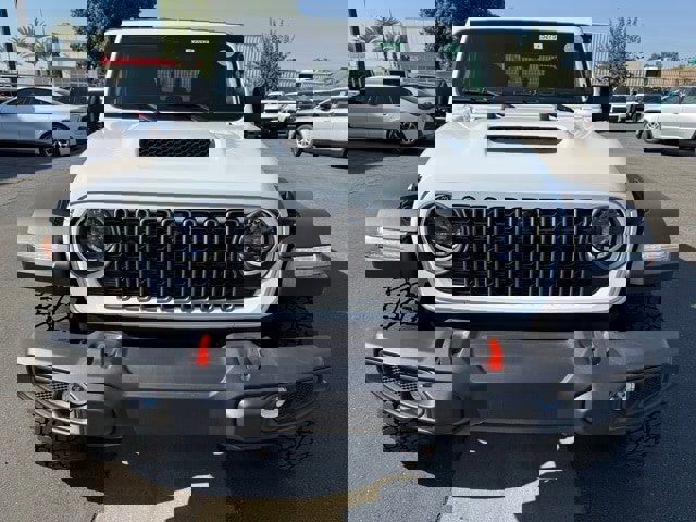New 2025 Jeep Gladiator Mojave