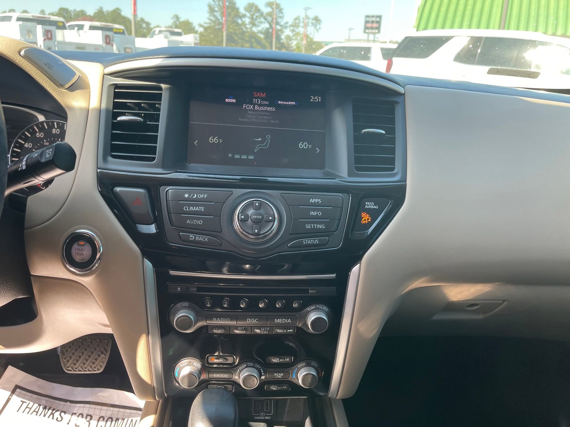 Used 2019 Nissan Pathfinder SV image 17