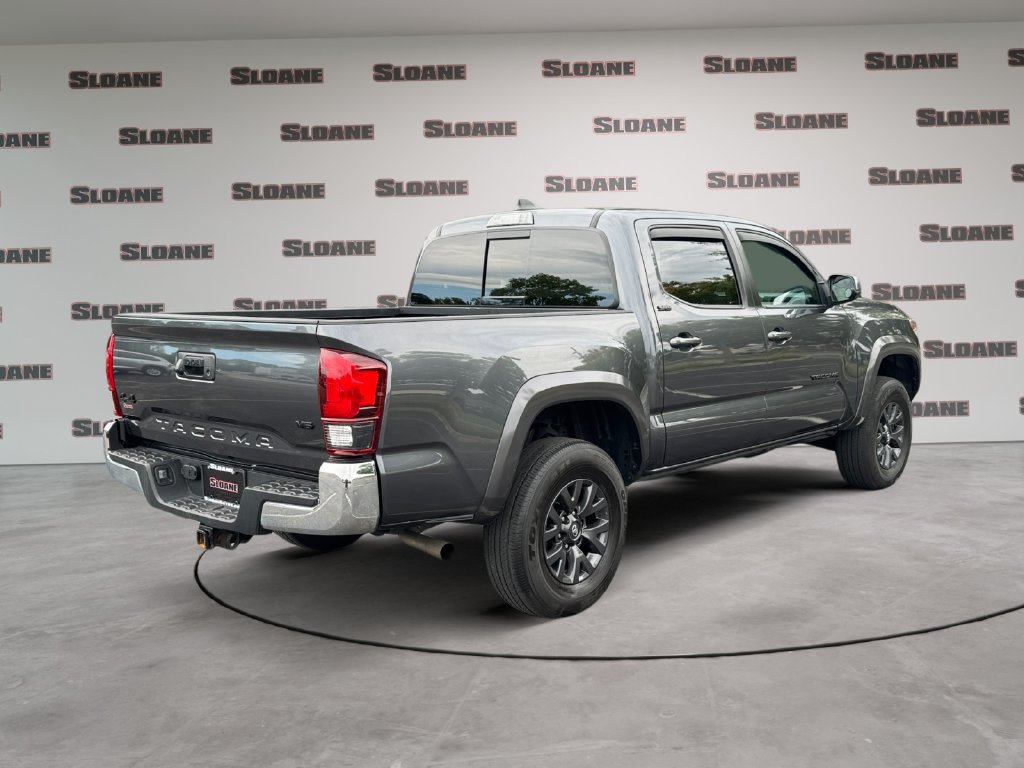 Used 2023 Toyota Tacoma SR5 AWD/4WD image 5