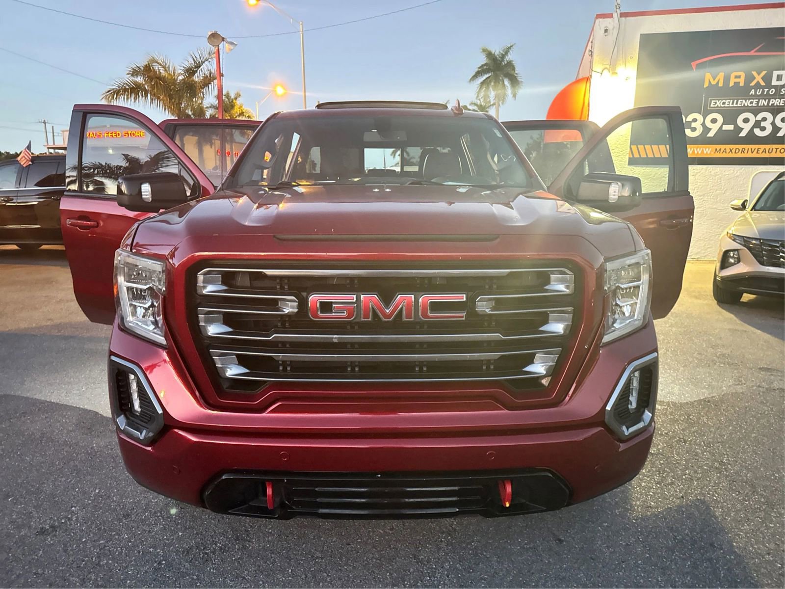Used 2020 GMC Sierra 1500 AT4 w/ AT4 Premium Package AWD/4WD image 22