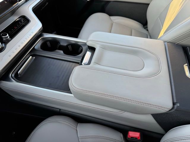 Certified 2025 Ford Expedition Max Active AWD/4WD image 25