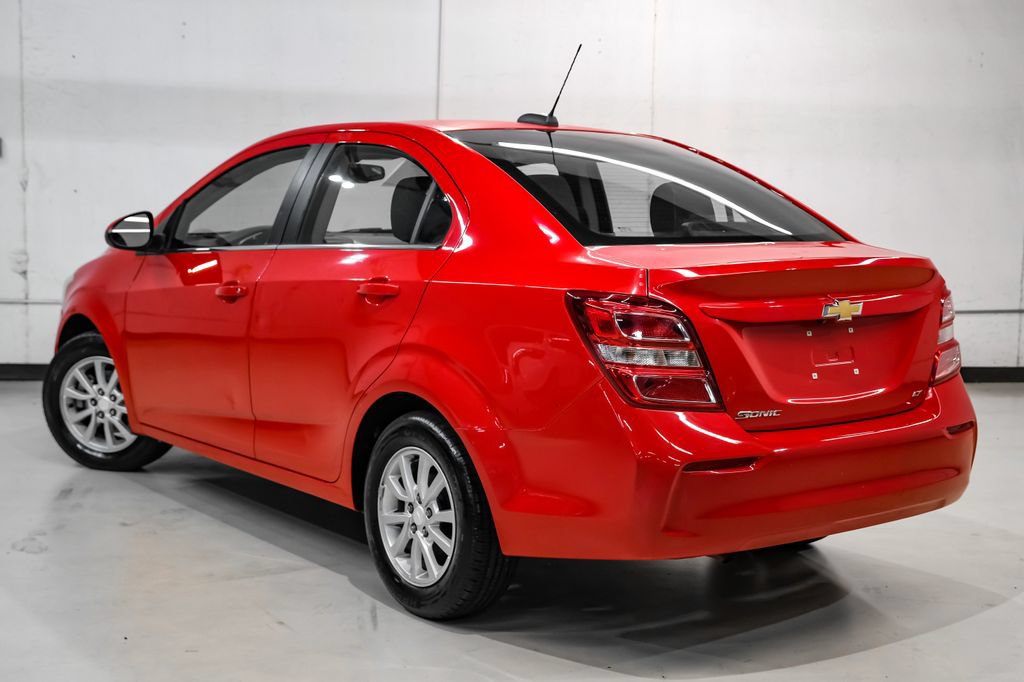 Used 2018 Chevrolet Sonic LT FWD image 10