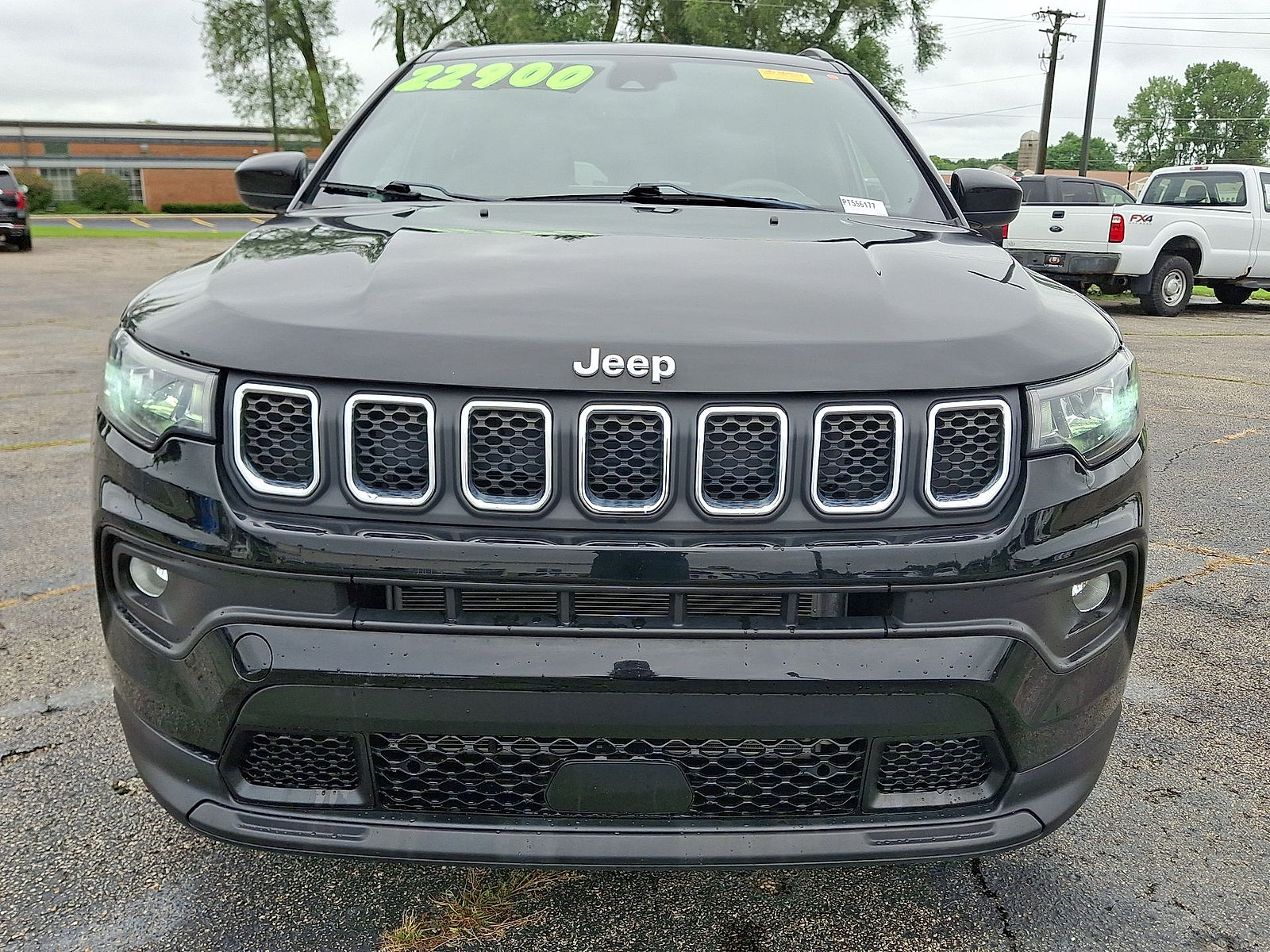 Used 2023 Jeep Compass Latitude AWD/4WD image 29