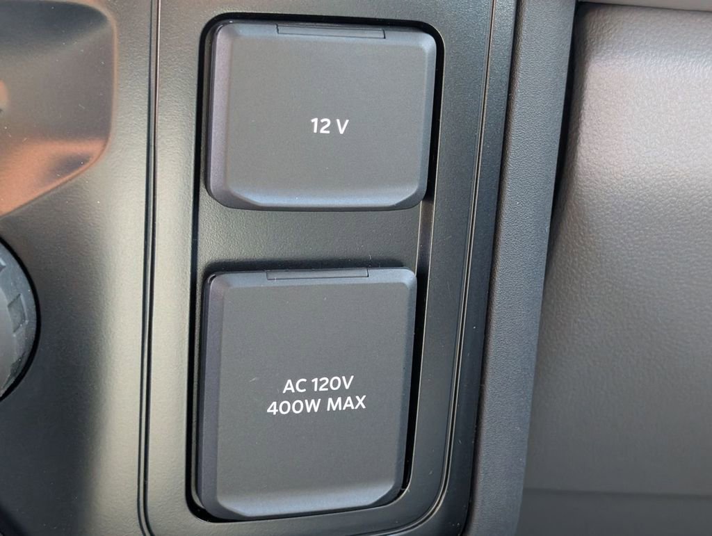 New 2025 Ford F550 4x4 Crew Cab Super Duty image 24