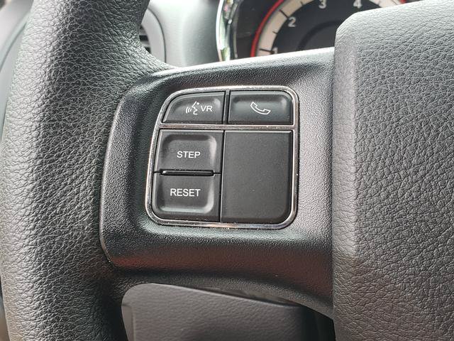 Used 2018 Dodge Grand Caravan SE w/ UConnect Hands-Free Group FWD image 23