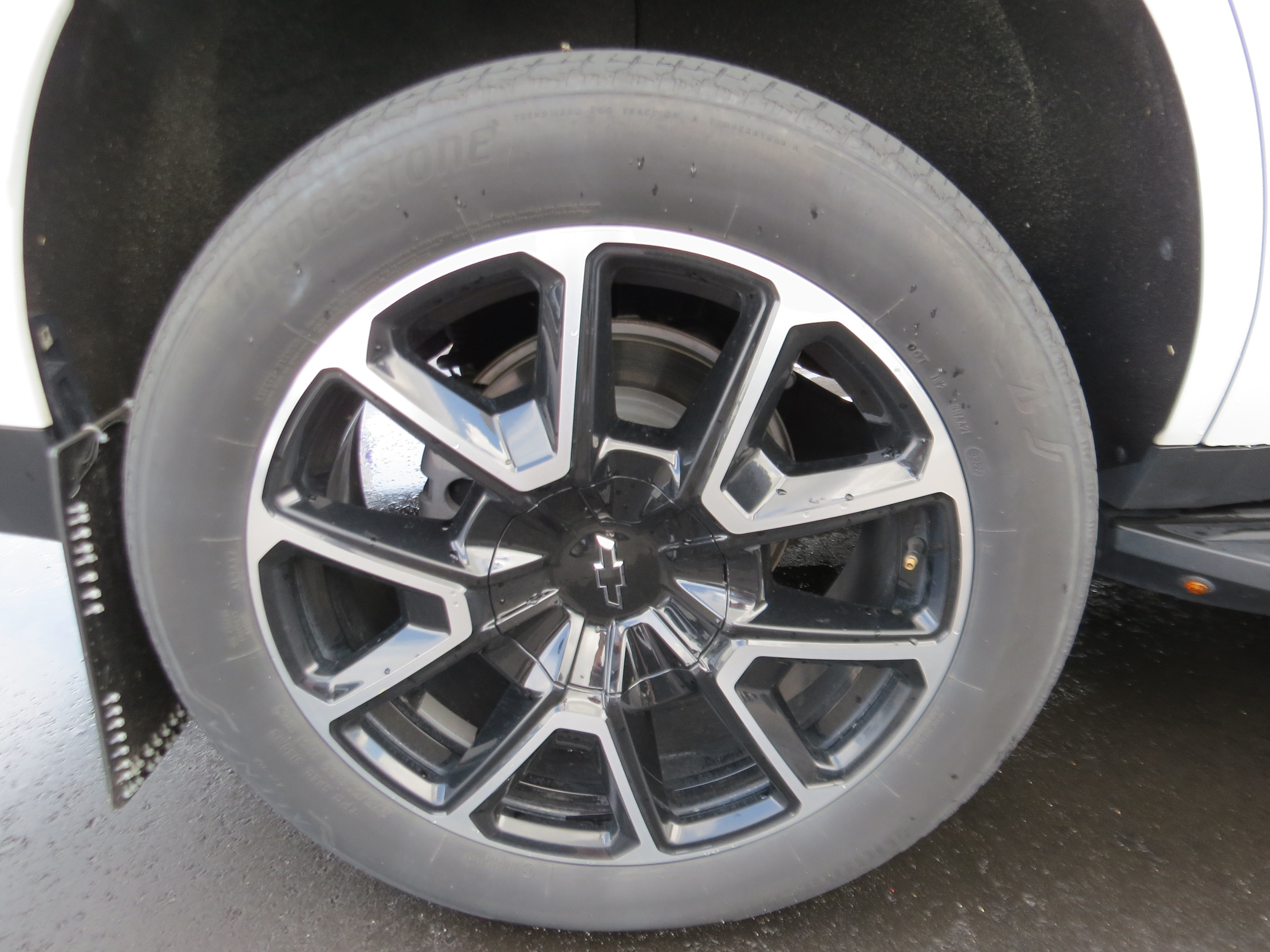 Used 2023 Chevrolet Tahoe RST AWD/4WD image 7