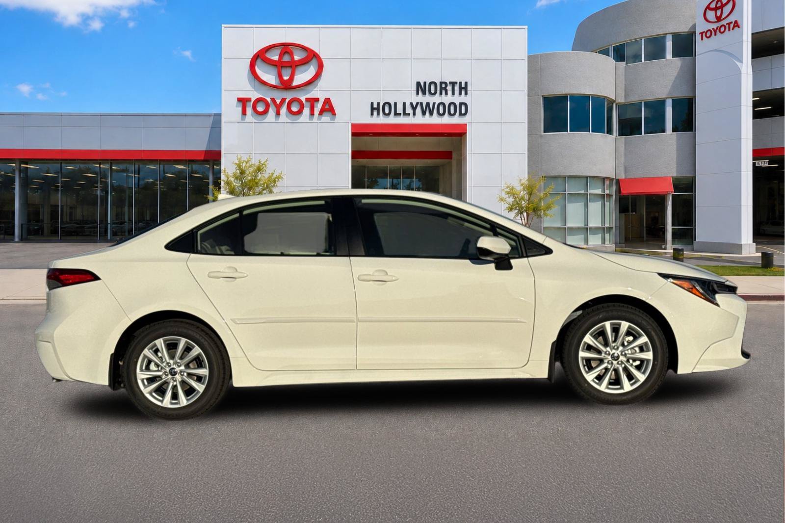 New 2027 Toyota Corolla LE FWD image 6