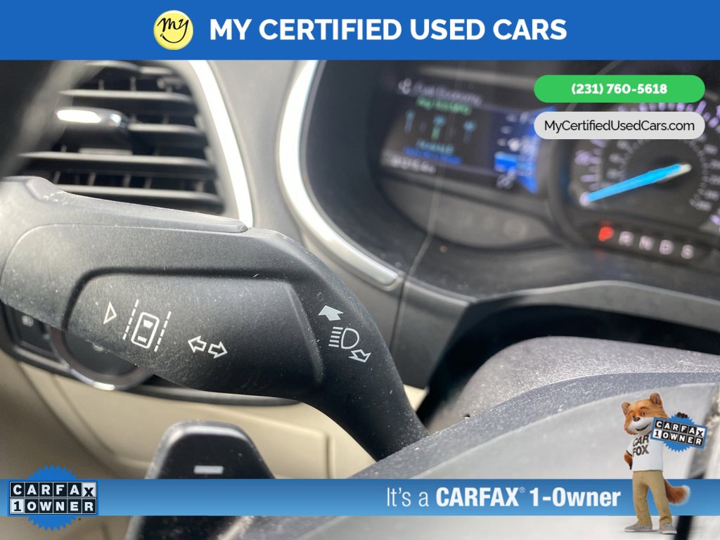 Used 2019 Ford Edge Titanium w/ Cold Weather Package image 24