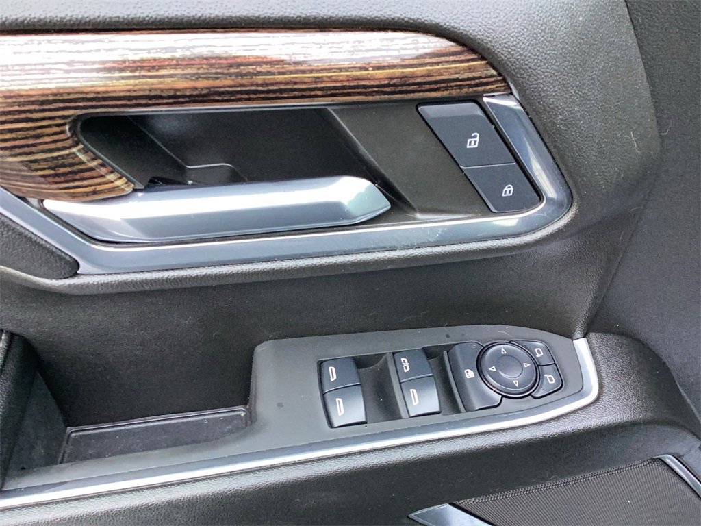 Used 2024 GMC Sierra 1500 SLE w/ Preferred Package image 12