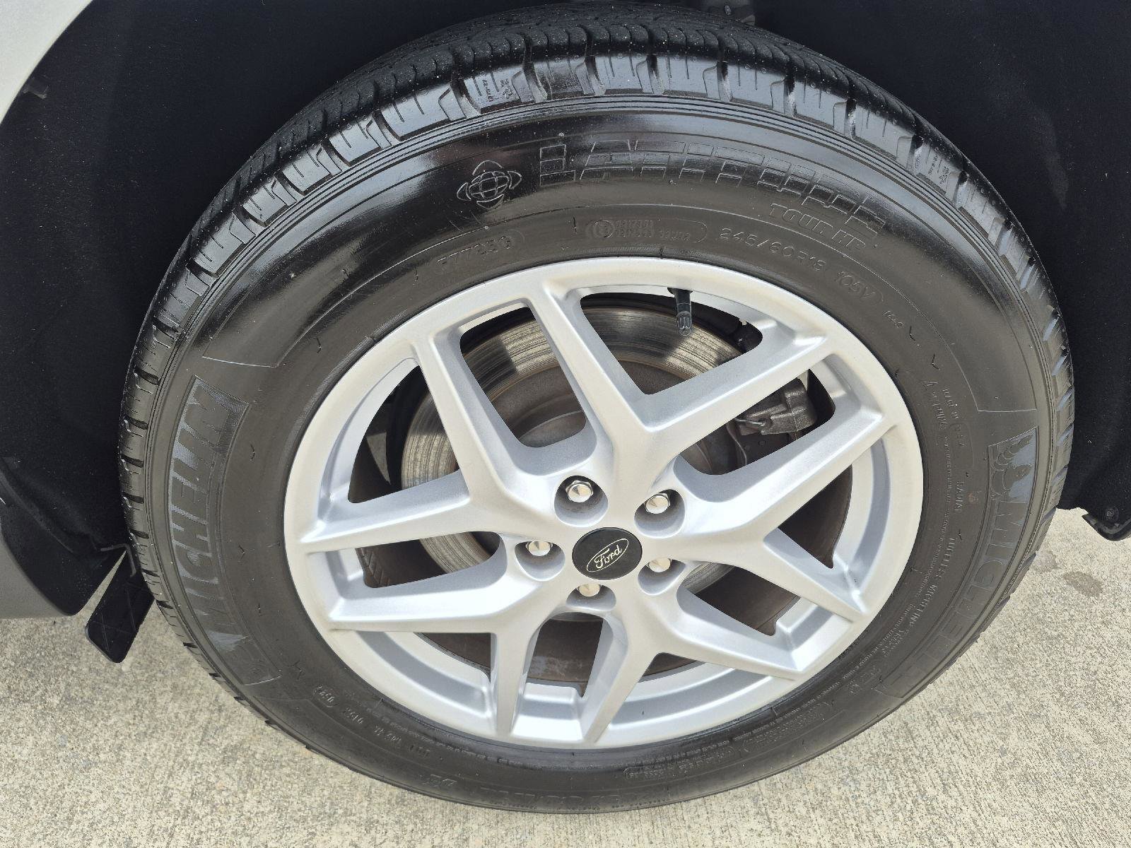 Certified 2024 Ford Edge SEL image 28