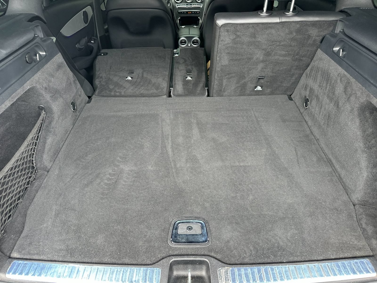 Used 2021 Mercedes-Benz GLC 300 image 16