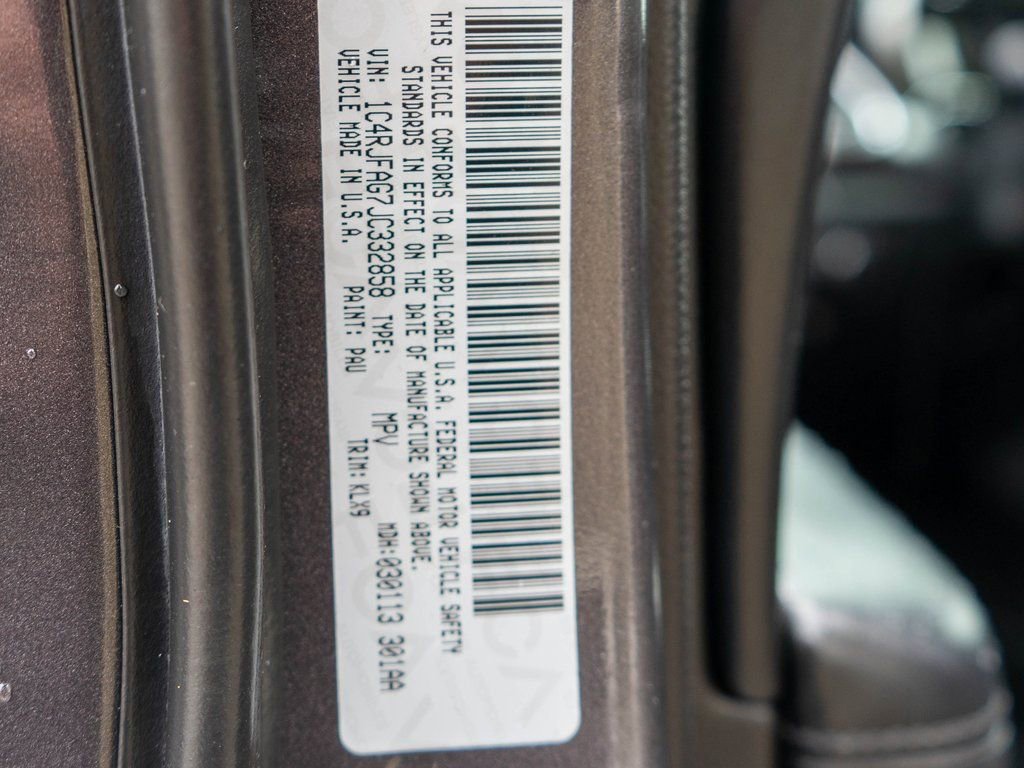 Used 2018 Jeep Grand Cherokee Altitude image 41