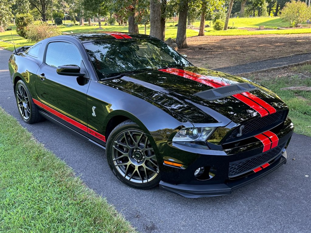 Used 2012 Ford Mustang Shelby GT500 w/ SVT Performance Pkg RWD image 27