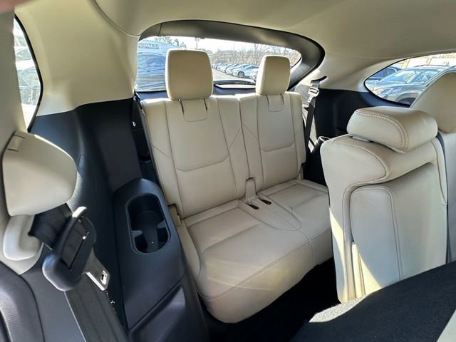Used 2023 MAZDA CX-9 Touring Plus image 18