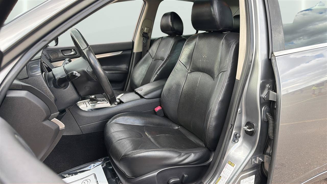 Used 2011 INFINITI G25 x w/ Moonroof Pkg AWD/4WD image 12
