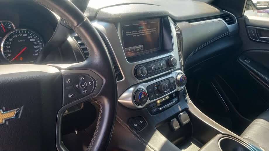 Used 2015 Chevrolet Suburban LT image 11