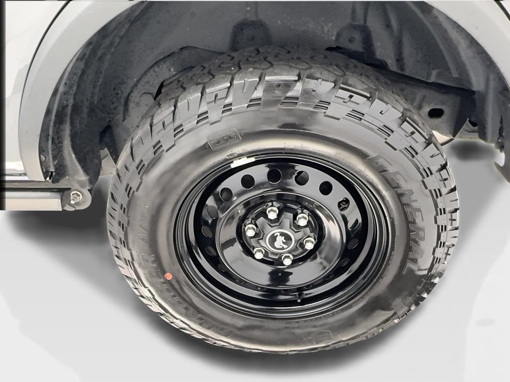 Used 2023 Ford Bronco Black Diamond AWD/4WD image 12