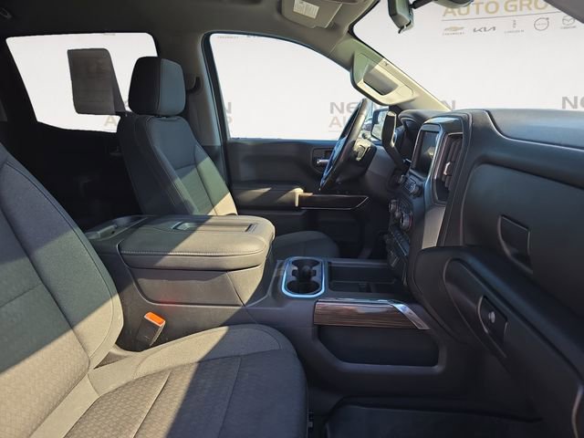 Used 2021 Chevrolet Silverado 1500 LT Trail Boss w/ Bed Protection Package image 15