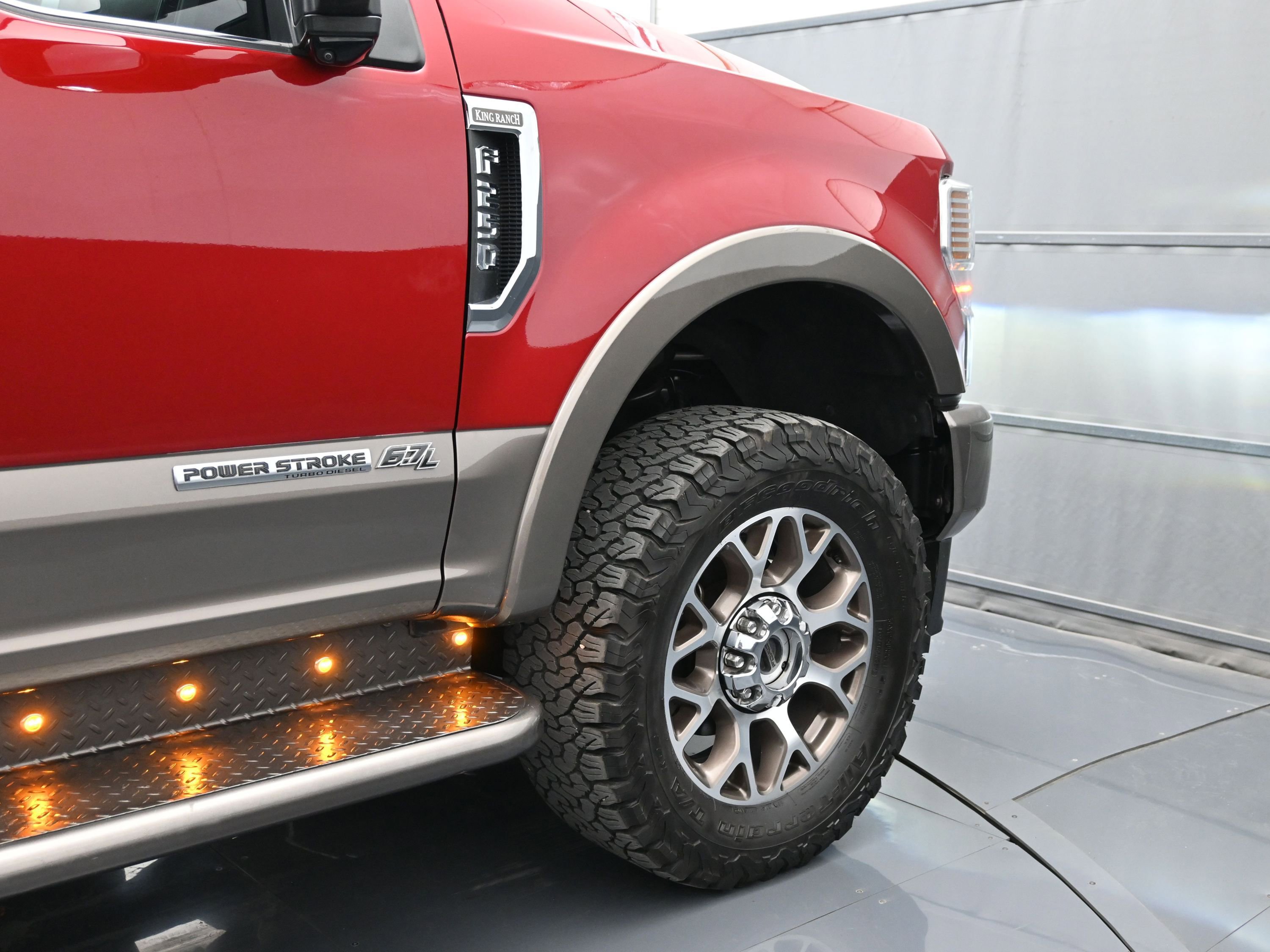 Used 2022 Ford F250 King Ranch w/ FX4 Off-Road Package AWD/4WD image 50
