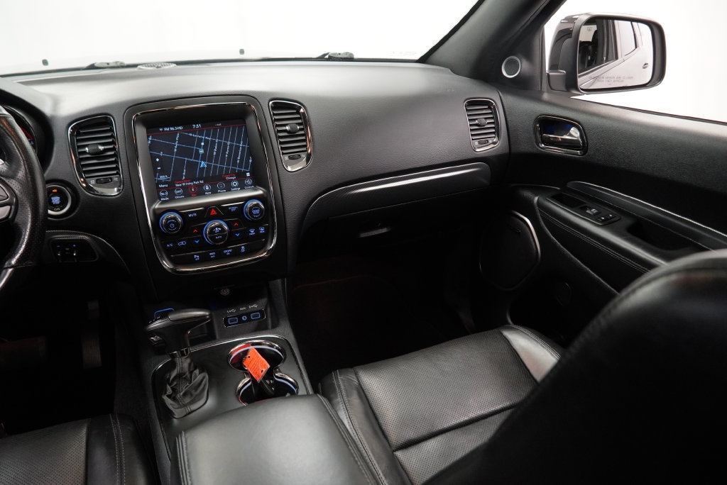 Used 2020 Dodge Durango R/T w/ Blacktop Package AWD/4WD image 17