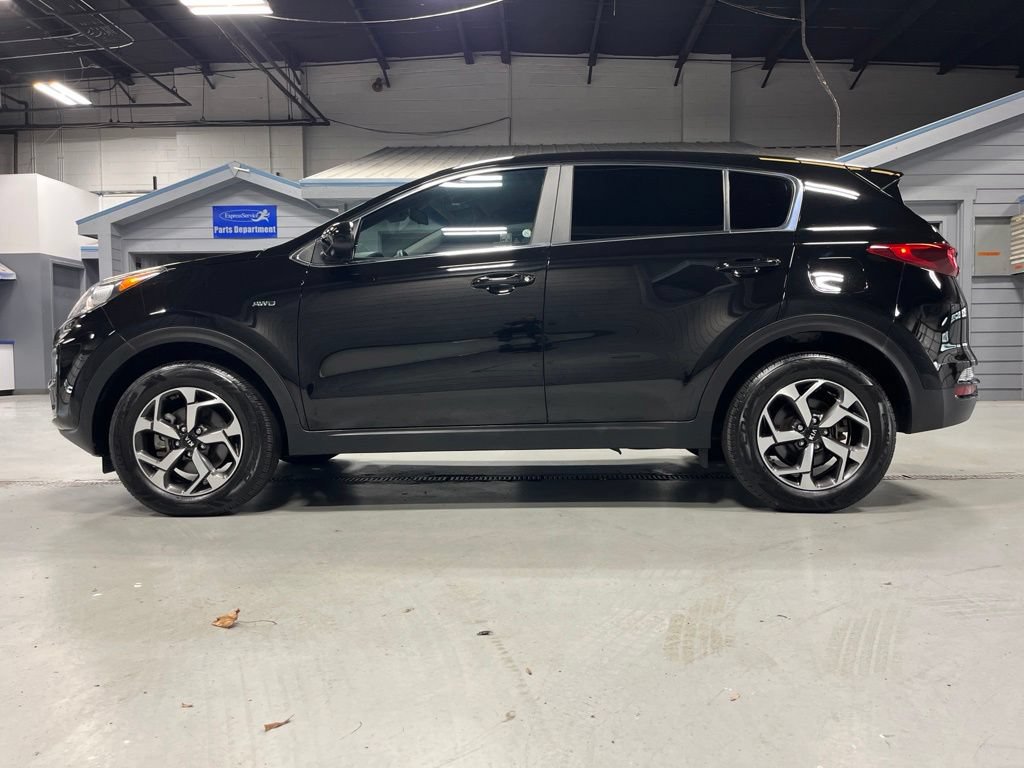 Used 2022 Kia Sportage LX AWD/4WD image 4