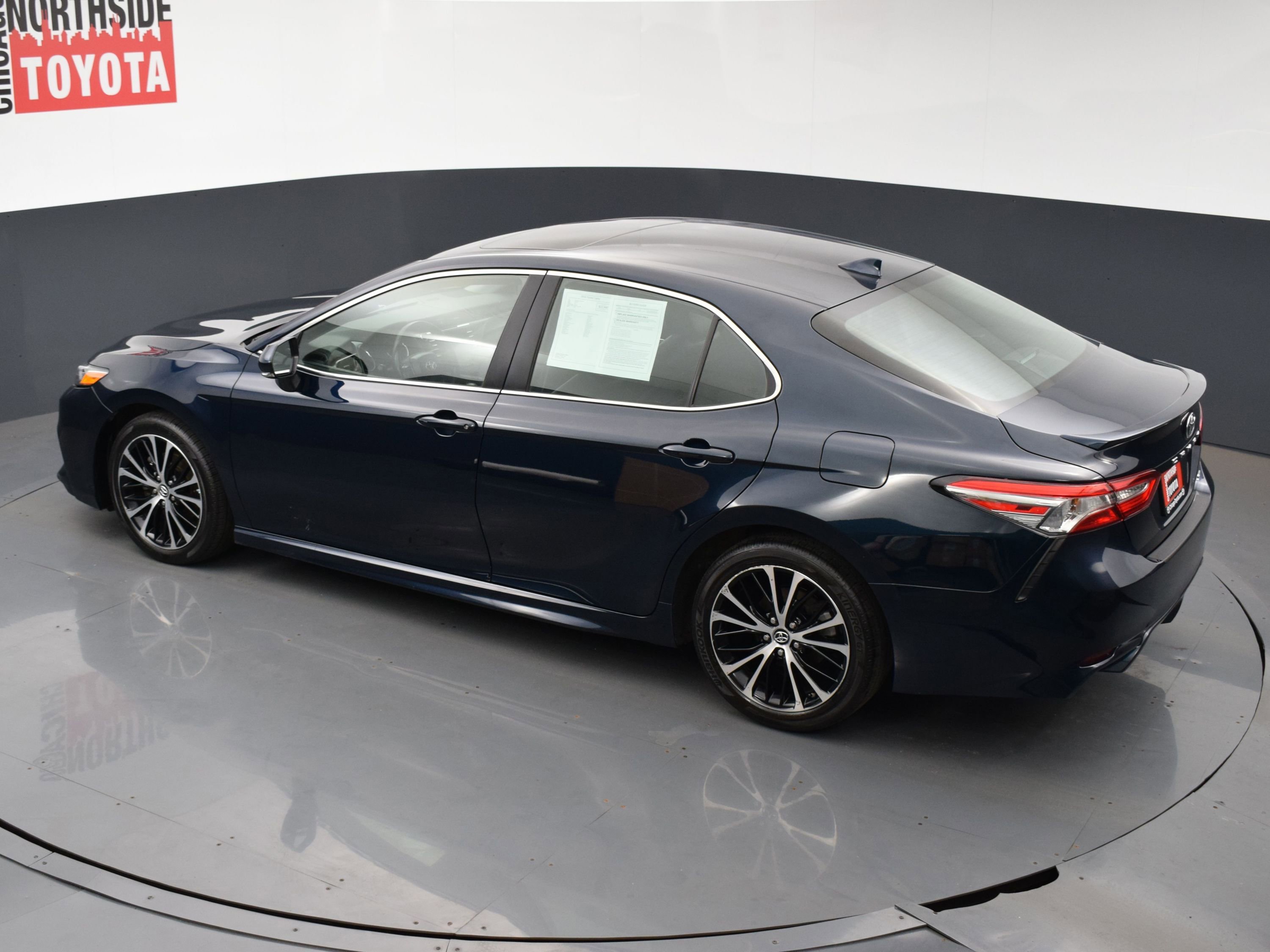 Used 2019 Toyota Camry SE image 21