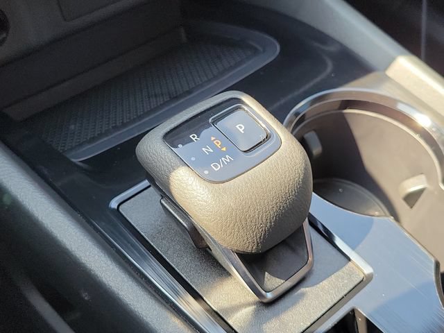 Certified 2024 Nissan Rogue SV w/ SV Premium Package FWD image 33