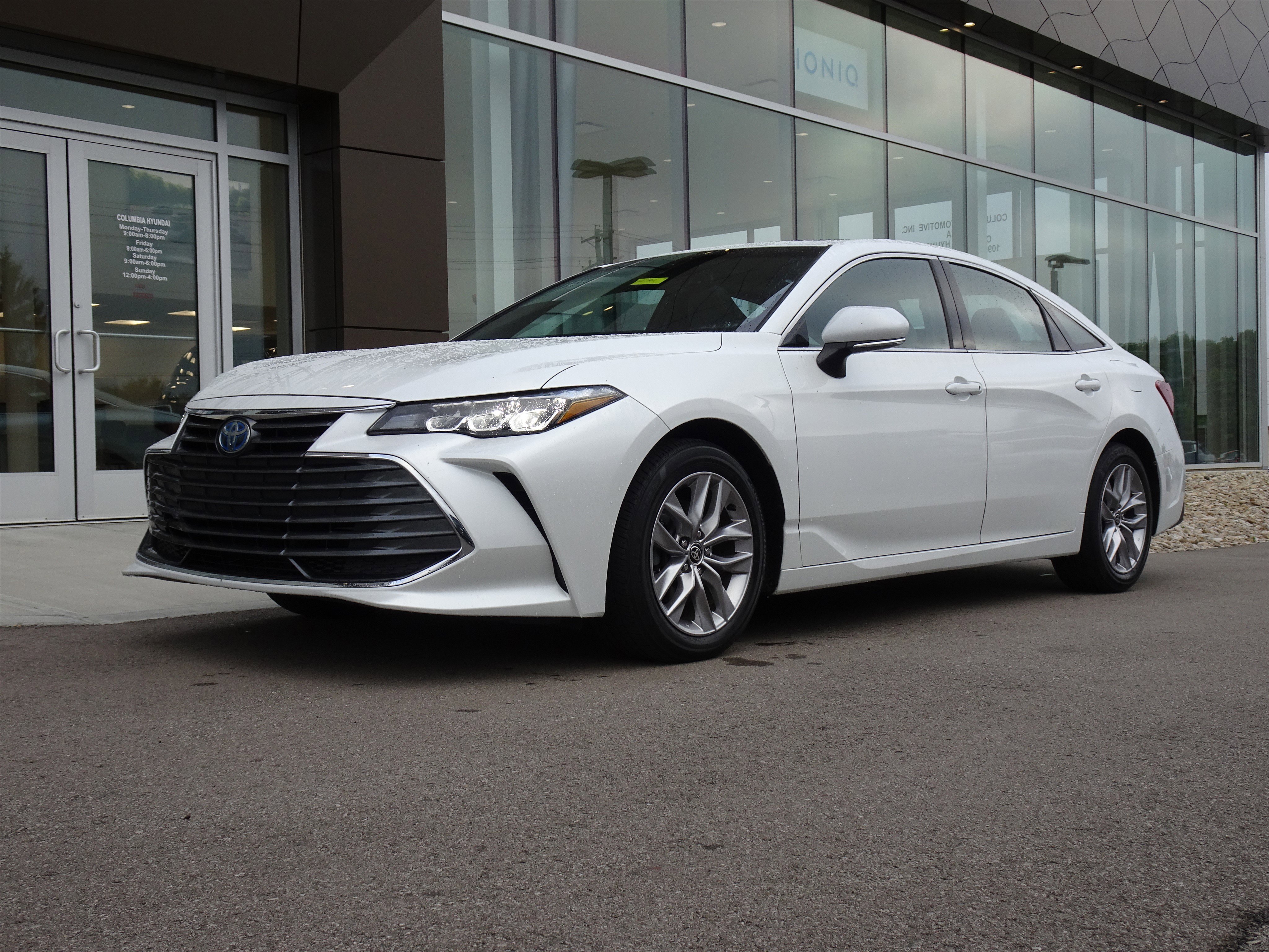 Used 2022 Toyota Avalon XLE