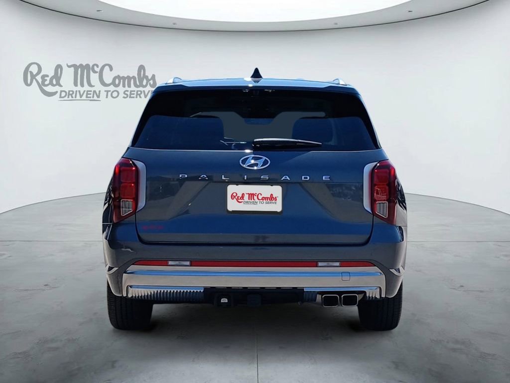 Used 2024 Hyundai Palisade Calligraphy FWD image 4