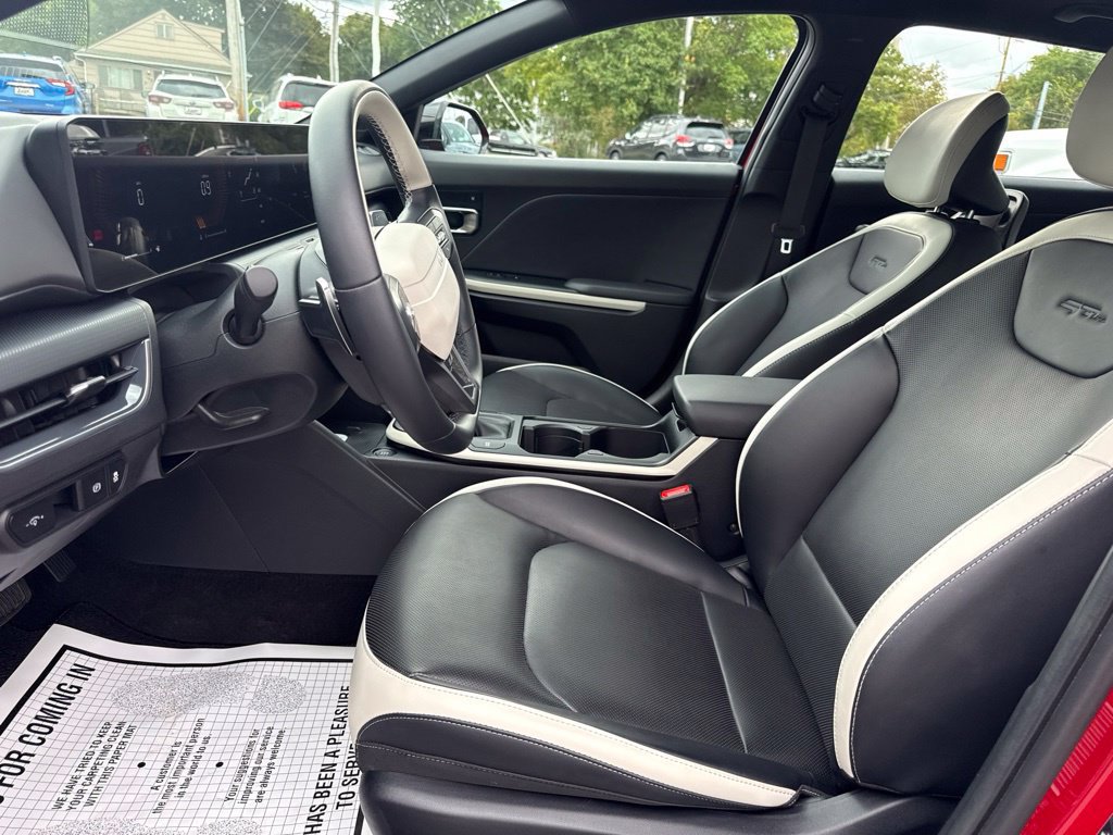 Certified 2026 Kia K4 EX w/ GT-Line Sunroof Package FWD image 11