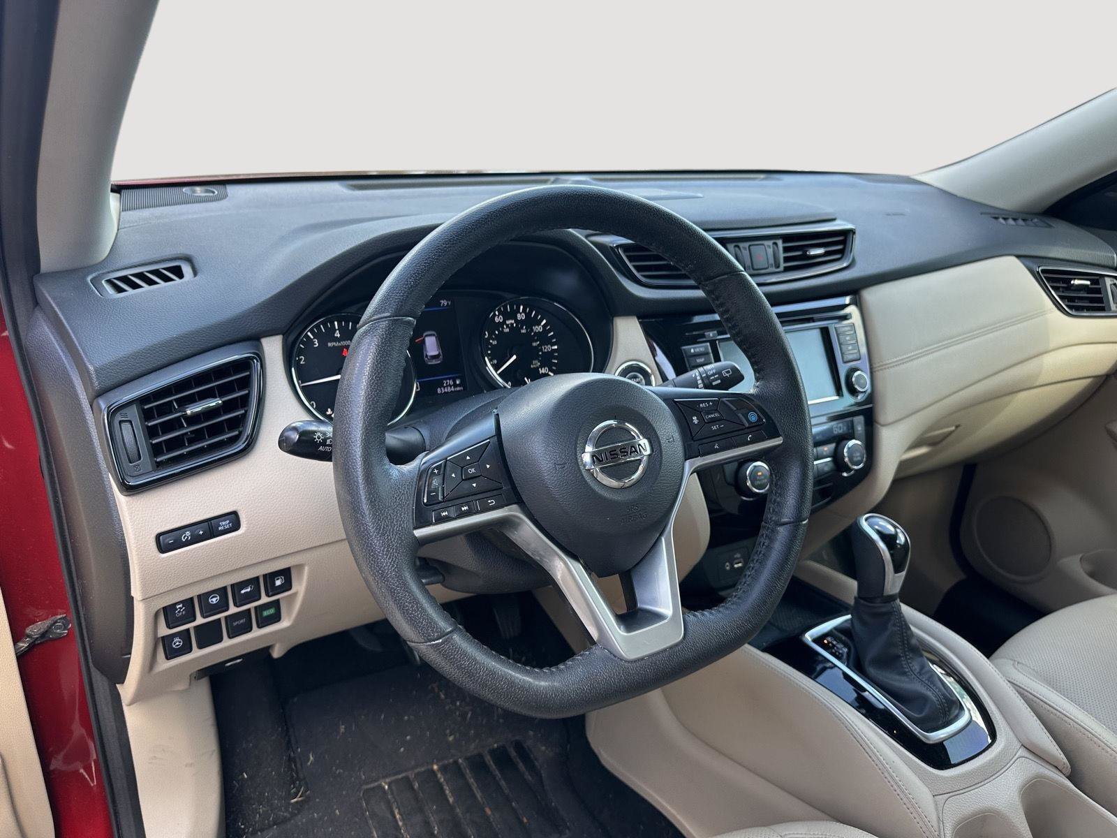 Used 2020 Nissan Rogue SL w/ Premium Package FWD image 11
