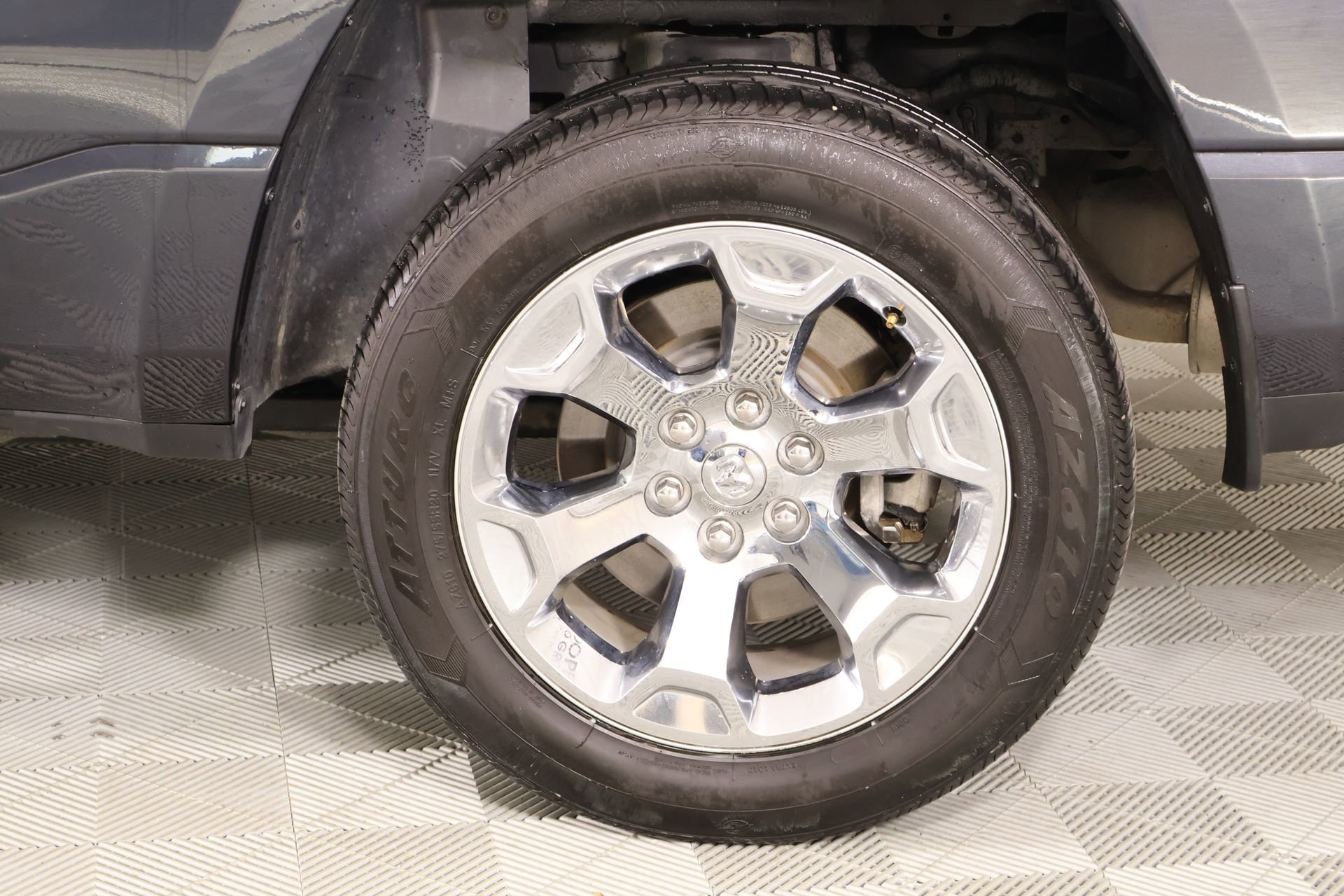 Used 2020 RAM 1500 Big Horn AWD/4WD image 17