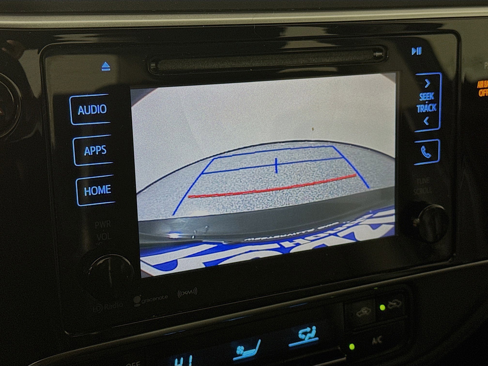 Used 2017 Toyota Corolla SE image 13