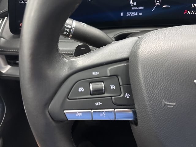 Used 2024 Cadillac XT4 Premium Luxury FWD image 11