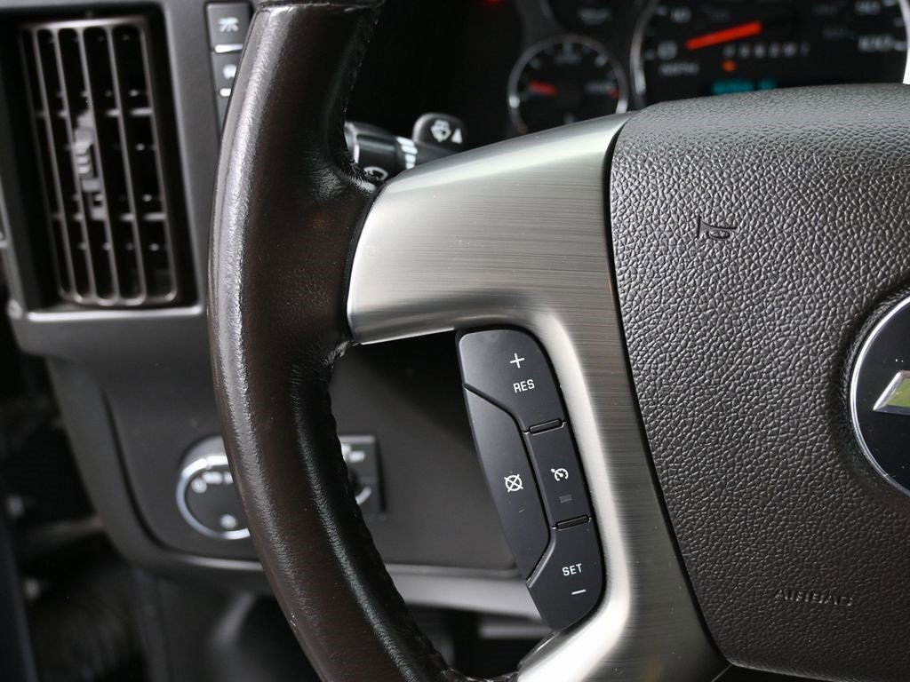 Used 2017 Chevrolet Express 3500 LT w/ LT Preferred Equipment Group image 17