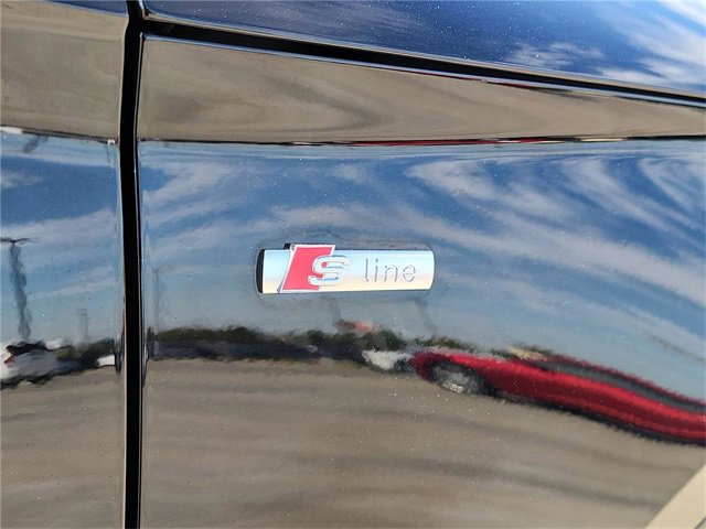 Certified 2025 Audi Q5 2.0T Premium Plus w/ Premium Plus Package image 10