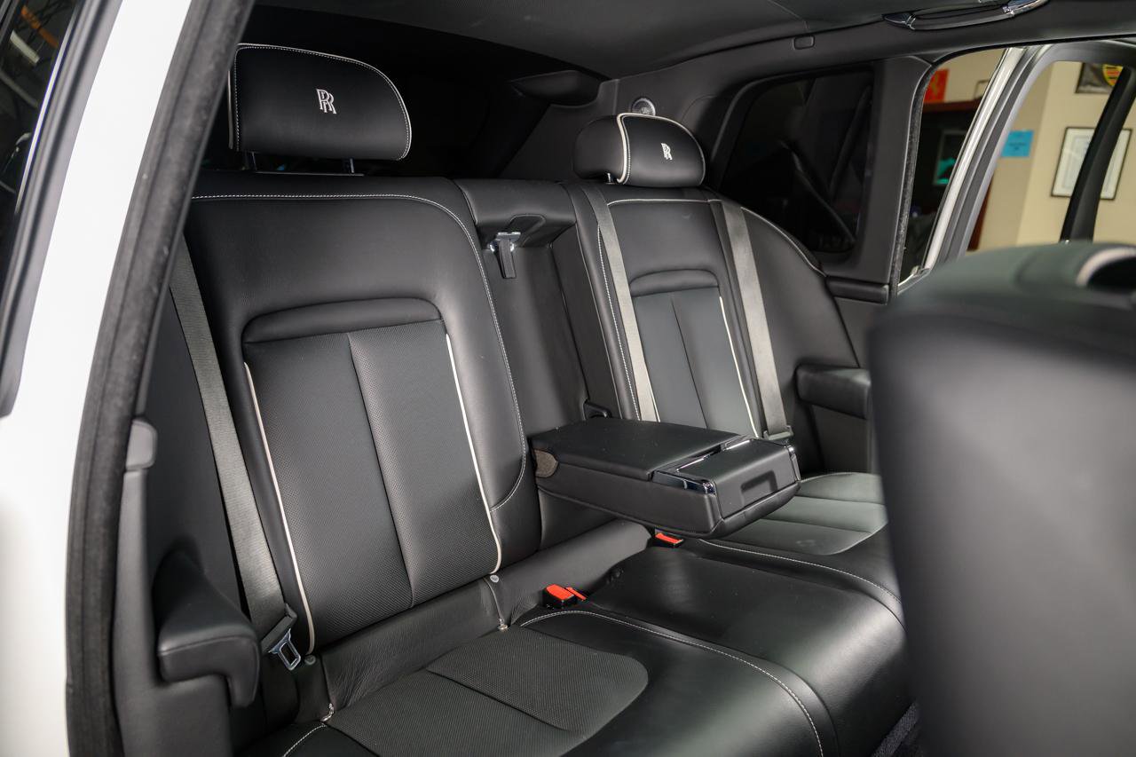 Used 2019 Rolls-Royce Cullinan image 40