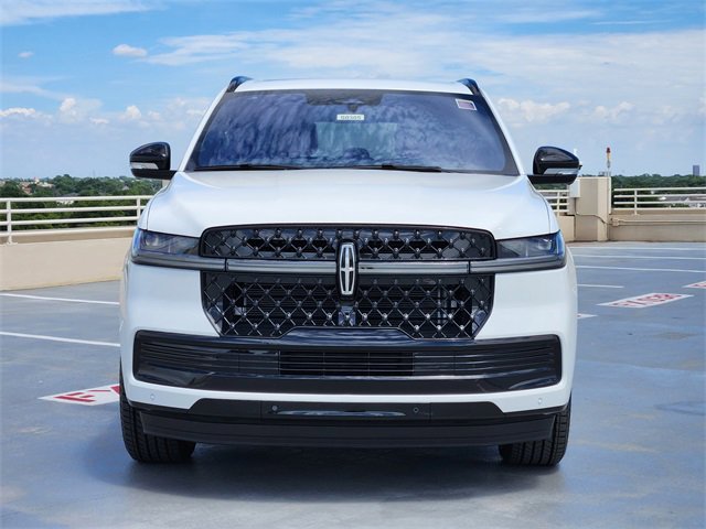 New 2025 Lincoln Navigator L Reserve w/ Jet Appearance Package image 2