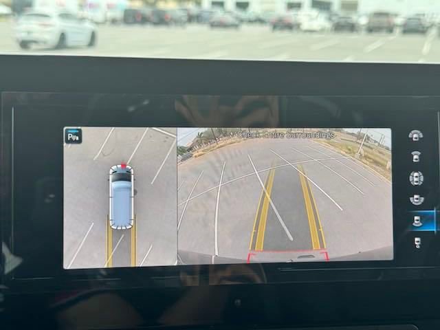 New 2024 Mercedes-Benz Sprinter 144 Cargo image 26