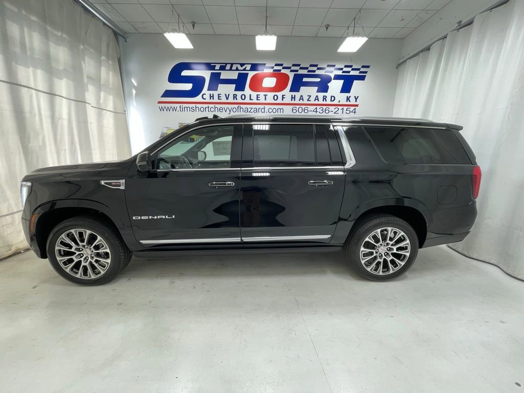 New 2026 GMC Yukon XL Denali w/ Sun & Power Step Package AWD/4WD image 9